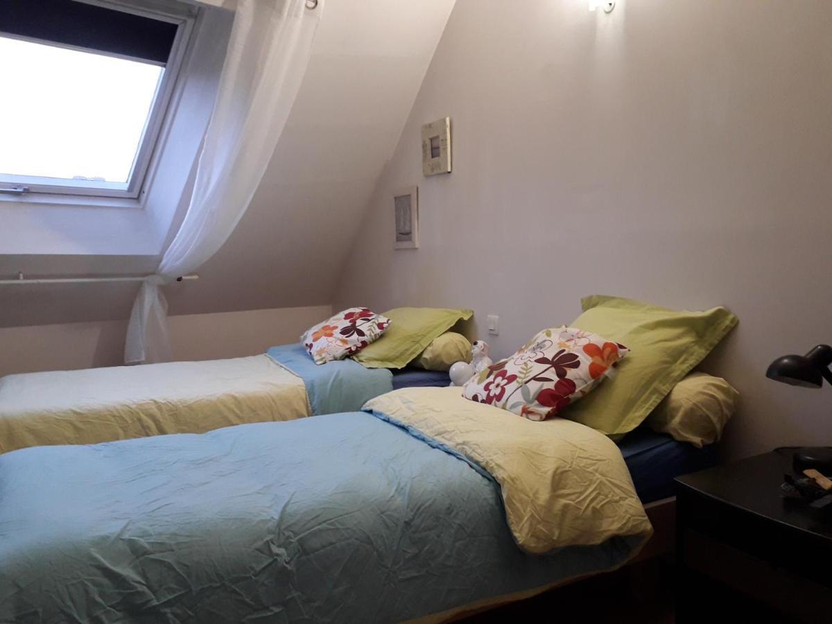 Chambre Maison De Ville Dans La Cite Des Trois Vallees Saint-Brieuc Exterior foto
